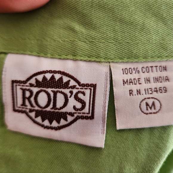 Green Western-style Blouse - Picture 3 of 3